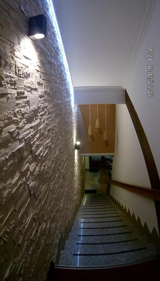 Hotel Marasesti Buşteni Exterior foto