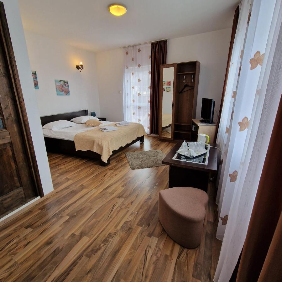 Hotel Marasesti Buşteni Exterior foto