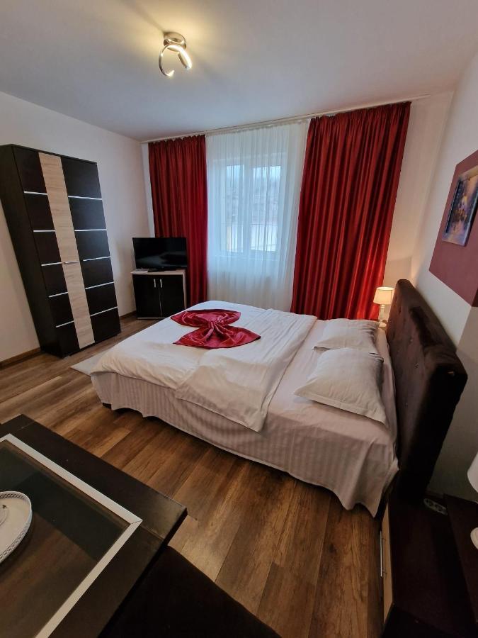 Hotel Marasesti Buşteni Exterior foto