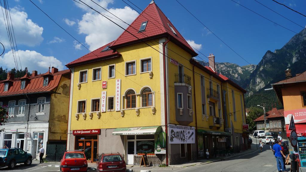 Hotel Marasesti Buşteni Exterior foto